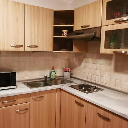 Red Rose Appartement *