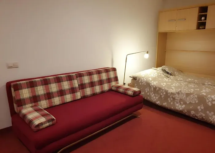 アパート Red Rose